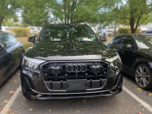 2026 Audi Q7 55 Premium Plus