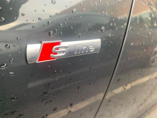 2018 Audi A4 2.0T Premium Plus