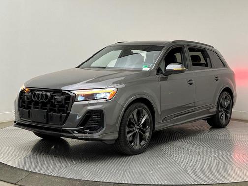 2026 Audi Q7 55 Premium Plus