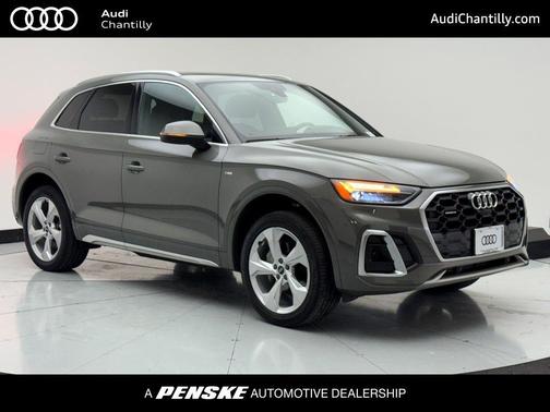 2023 Audi Q5 45 S line Premium Plus