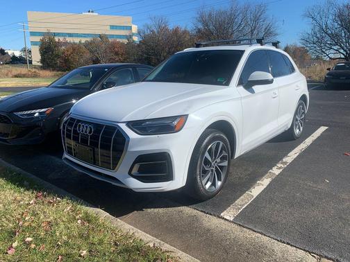 2021 Audi Q5 45 Premium Plus