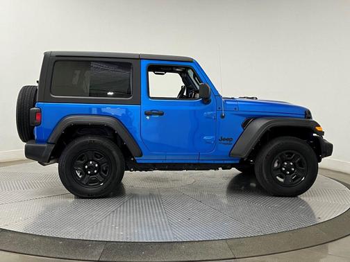 2021 Jeep Wrangler Sport