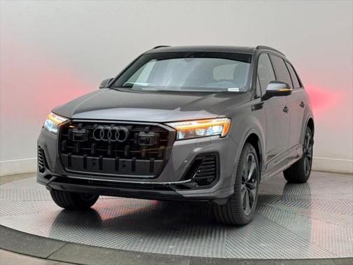 2025 Audi Q7 55 Prestige