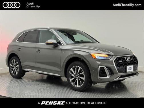 2023 Audi Q5 45 S line Premium Plus