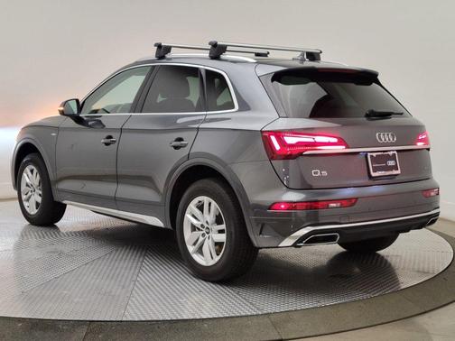 2023 Audi Q5 45 S line Premium