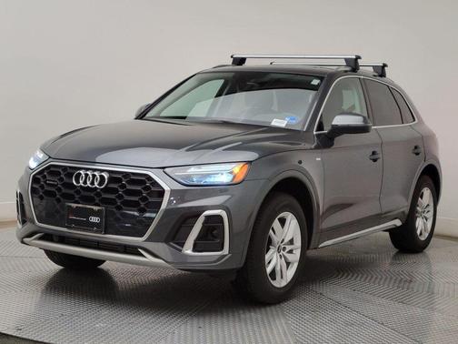 2023 Audi Q5 45 S line Premium