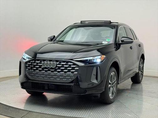 2025 Audi Q5 Premium