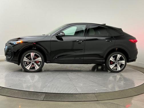 2025 Audi SQ5 3.0T Premium Plus