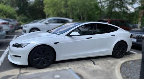 2023 Tesla Model S Plaid