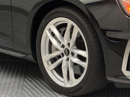 2023 Audi A4 45 S line Premium Plus