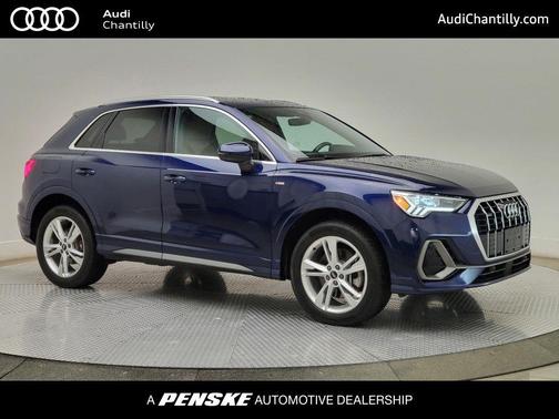 2022 Audi Q3 45 S line Premium Plus