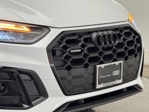 2025 Audi Q5 45 S line Premium