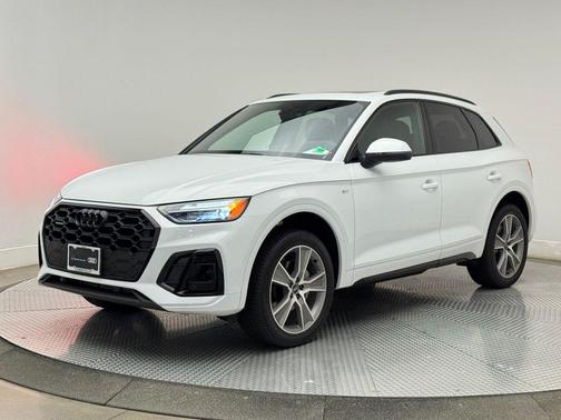 2025 Audi Q5 45 S line Premium