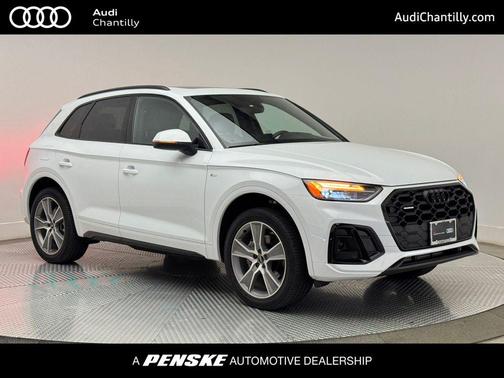 2025 Audi Q5 45 S line Premium