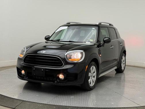 2018 MINI Countryman Cooper