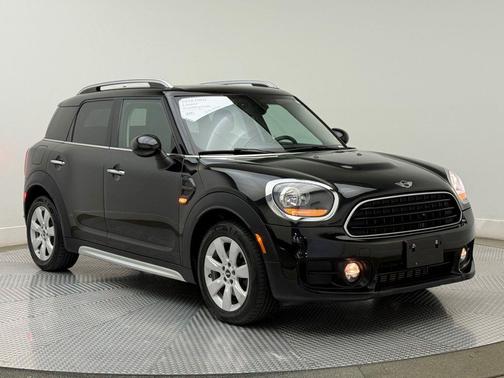 2018 MINI Countryman Cooper