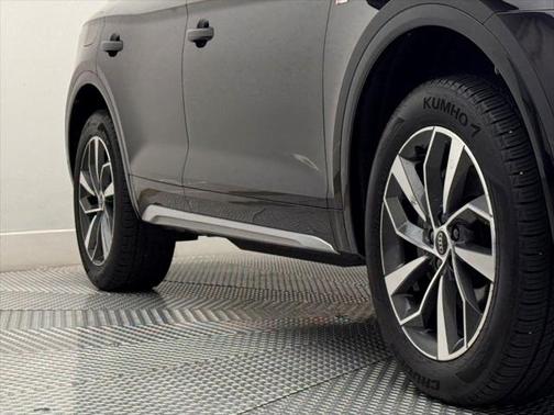 2025 Audi Q5 45 S line Premium