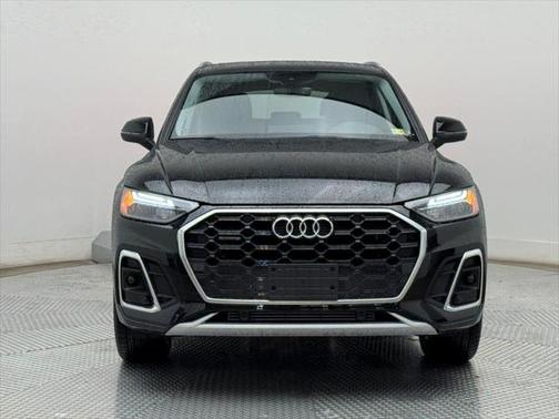 2025 Audi Q5 45 S line Premium