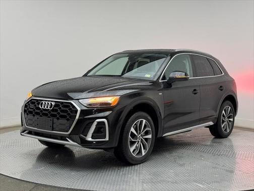 2025 Audi Q5 45 S line Premium