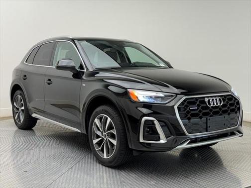 2025 Audi Q5 45 S line Premium