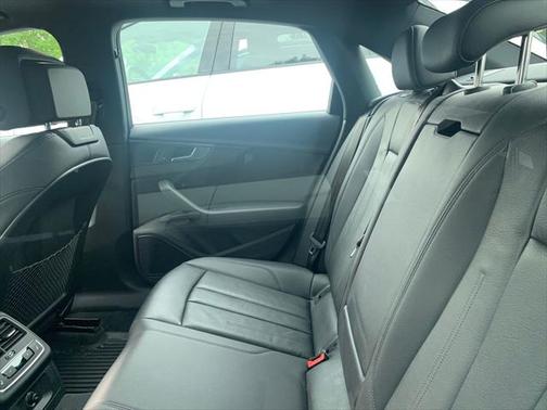 2018 Audi A4 2.0T Premium Plus