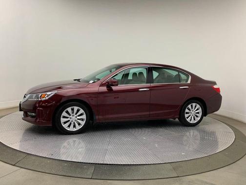 Photo 5 of 45 of 2014 Honda Accord EX-L