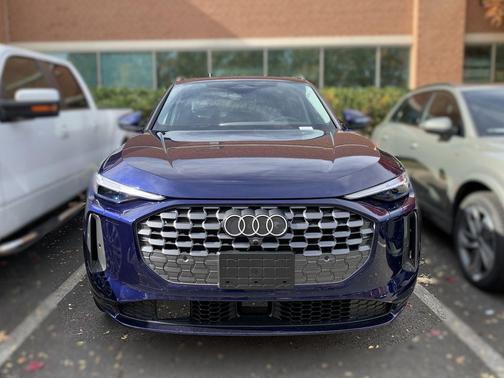 2025 Audi Q5 Premium Plus TFSI quattro S tronic