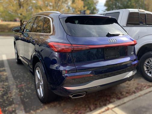 2025 Audi Q5 Premium Plus TFSI quattro S tronic