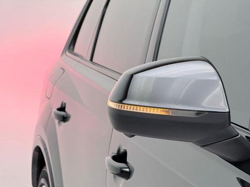 2023 Audi Q7 55 Prestige