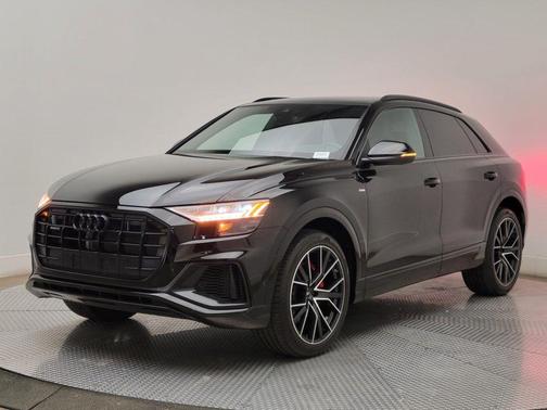 2023 Audi Q8 55 Prestige