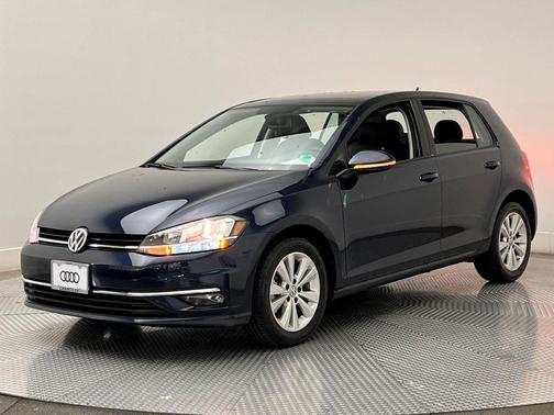 2018 Volkswagen Golf TSI S