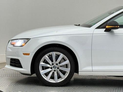 2017 Audi A4 2.0T Premium