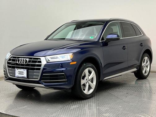2020 Audi Q5 45 Premium Plus