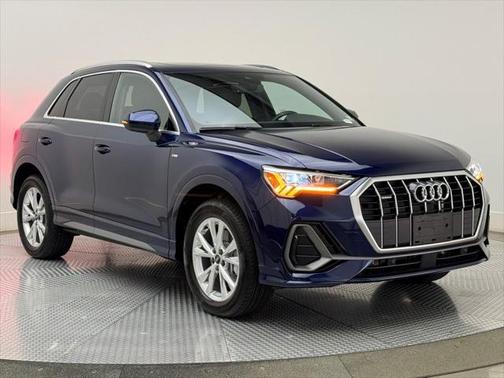 2024 Audi Q3 45 S line Premium Plus