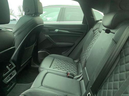 2023 Audi SQ5 3.0T Premium Plus