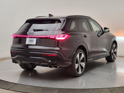 2026 Audi SQ5 3.0T Premium Plus