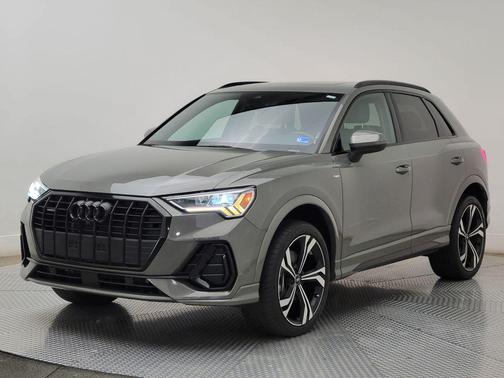 2023 Audi Q3 45 S line Premium Plus