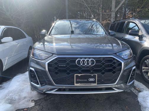 2023 Audi Q5 45 S line Premium Plus