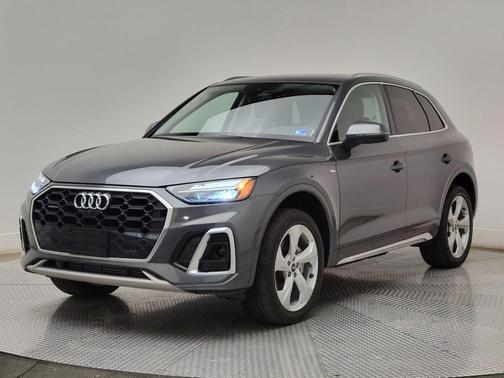 2023 Audi Q5 45 S line Premium Plus