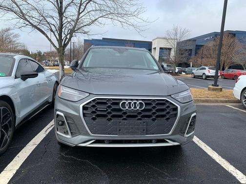 2023 Audi Q5 45 S line Premium Plus