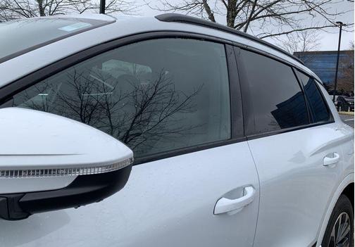 2025 Audi Q6 e-tron Premium Plus quattro