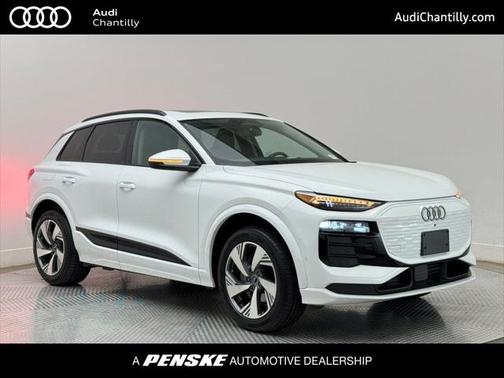 2025 Audi Q6 e-tron Premium Plus quattro