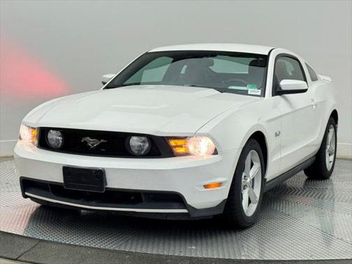 2011 Ford Mustang GT Premium