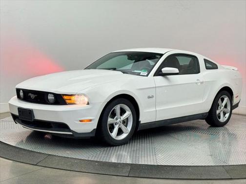 2011 Ford Mustang GT Premium