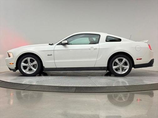 2011 Ford Mustang GT Premium
