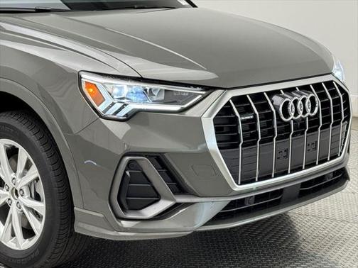 2025 Audi Q3 45 S line Premium Plus