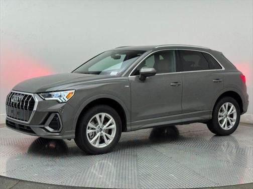 2025 Audi Q3 45 S line Premium Plus