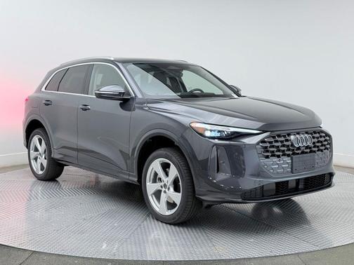 2025 Audi Q5 Prestige TFSI quattro S tronic