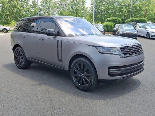 2023 Land Rover Range Rover P530 SE