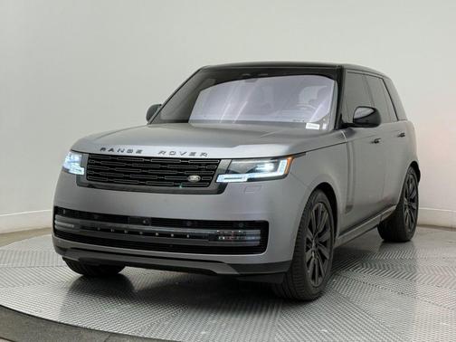 2023 Land Rover Range Rover P530 SE